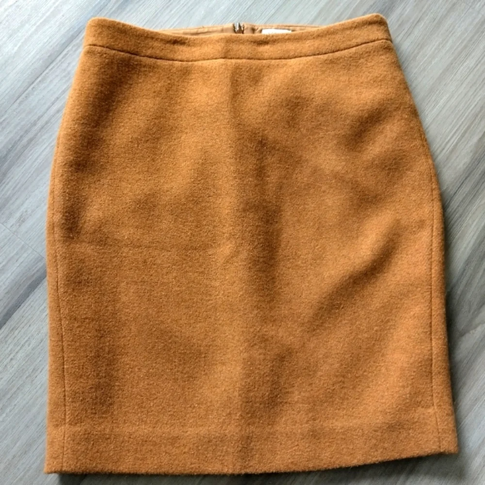 J. CREW WOOL BLEND PENCIL SKIRT